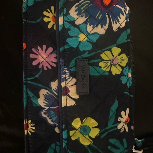 Vera Bradley, small purse - Picture 2 of 3